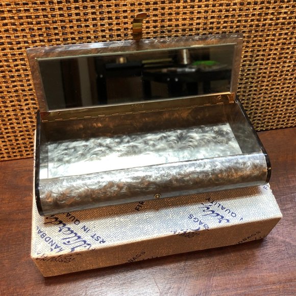 1950s Wilardy Gray Lucite Snap Clutch With Box, Authentication & Promotion Cards - Picture 11 of 16